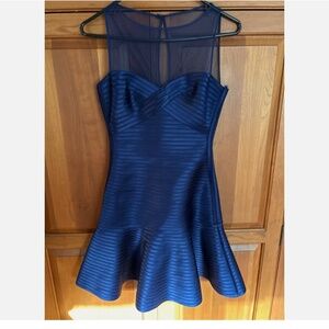 Stunning! BCBG Maxazria Portia Navy Blue Pleated Formal Prom Dress EUC Size 0